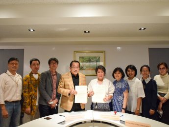การหารือความร่วมมือทางวิชาการและการอบรมเชิงปฎิบัติการ ร่วมกันระหว่าง คณะมัณฑนศิลป์ มหาวิทยาลัยศิลปากร และ  Universitas Kristen Maranatha ประเทศอินโดนีเซีย